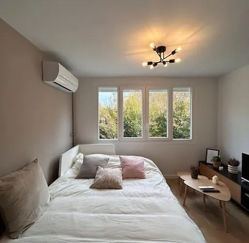 Le Cardinal Апартаменти Гренобль